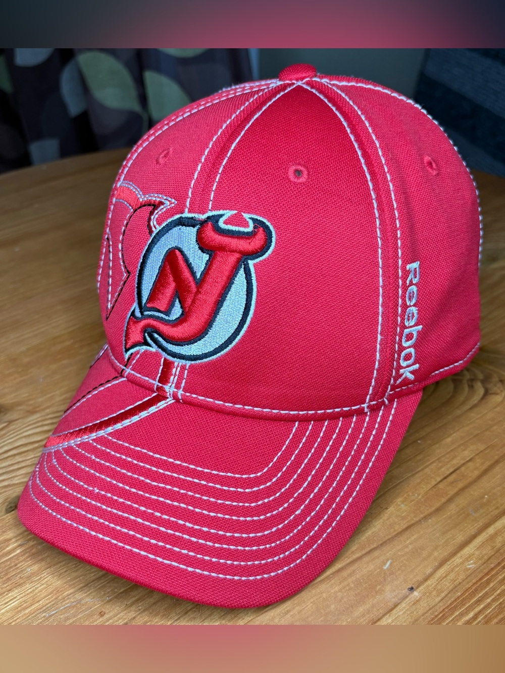 NWOT Reebok New Jersey Devils Center Ice Collection Flex Fit Hat Size L/XL